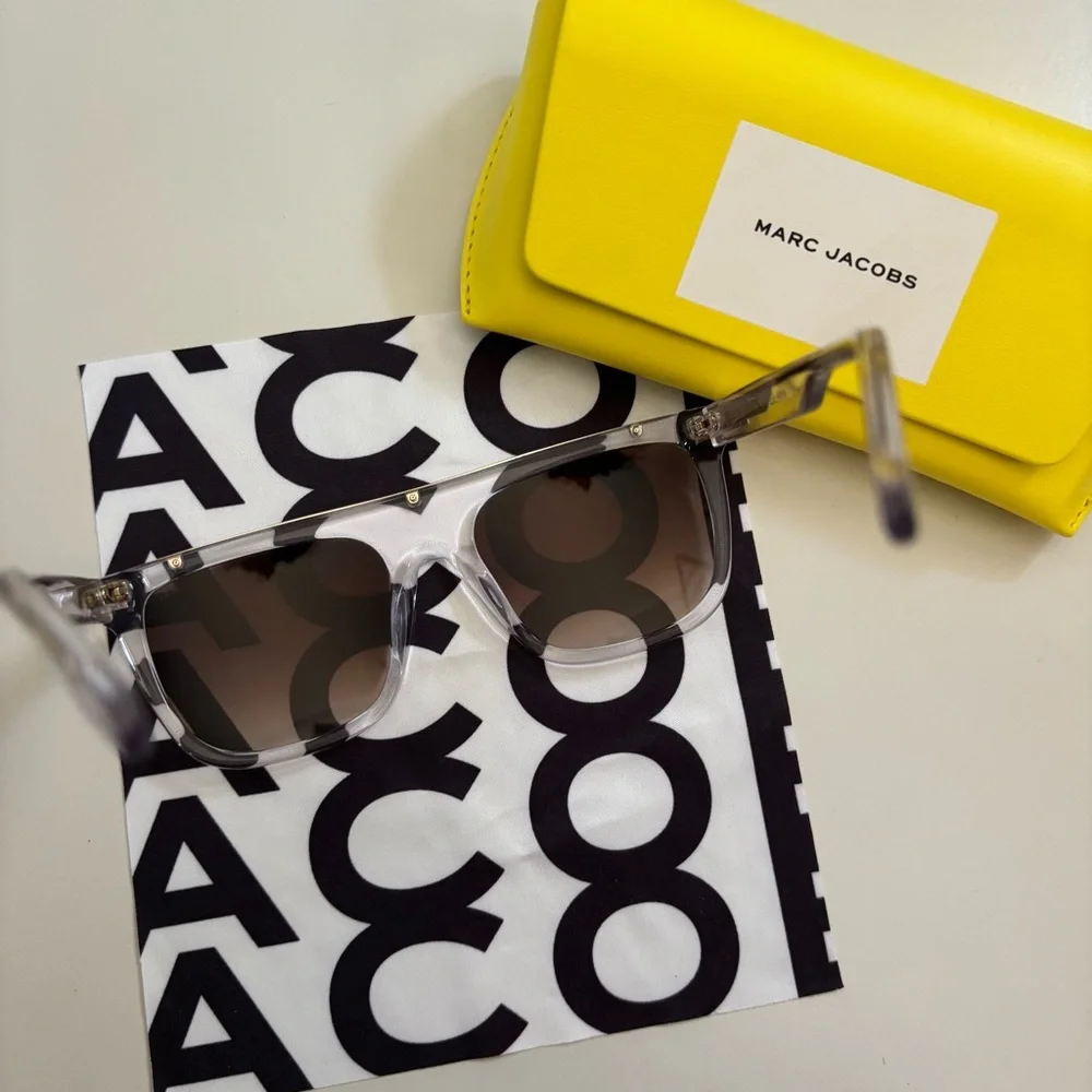 Marc Jacobs Clear Frame Sunglasses with Tinted Lenses and Yellow Case Unisex